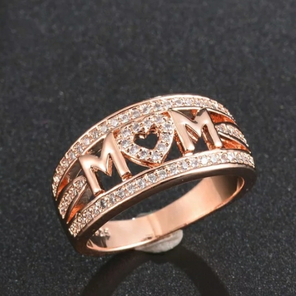 Mom Ring - Picture 2 of 2